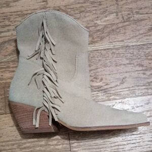 Fringe Suede Ankle Boots - Tan
